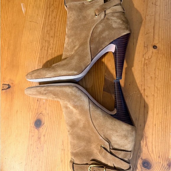 Veronica Beard “Sohelia” Tan Suede Heeled Boots w/ Box Size 10 - Picture 5 of 10